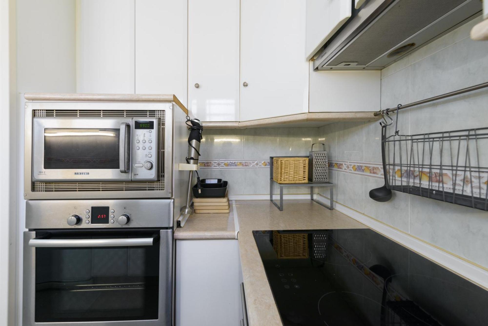 Sabadell Calle, Casa Familiar De 3 Dormitorios Con Terraza Junto Metro Fuencarral Madrid Kültér fotó