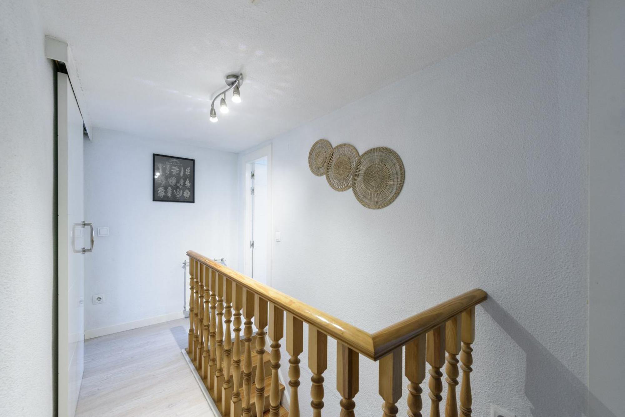 Sabadell Calle, Casa Familiar De 3 Dormitorios Con Terraza Junto Metro Fuencarral Madrid Kültér fotó