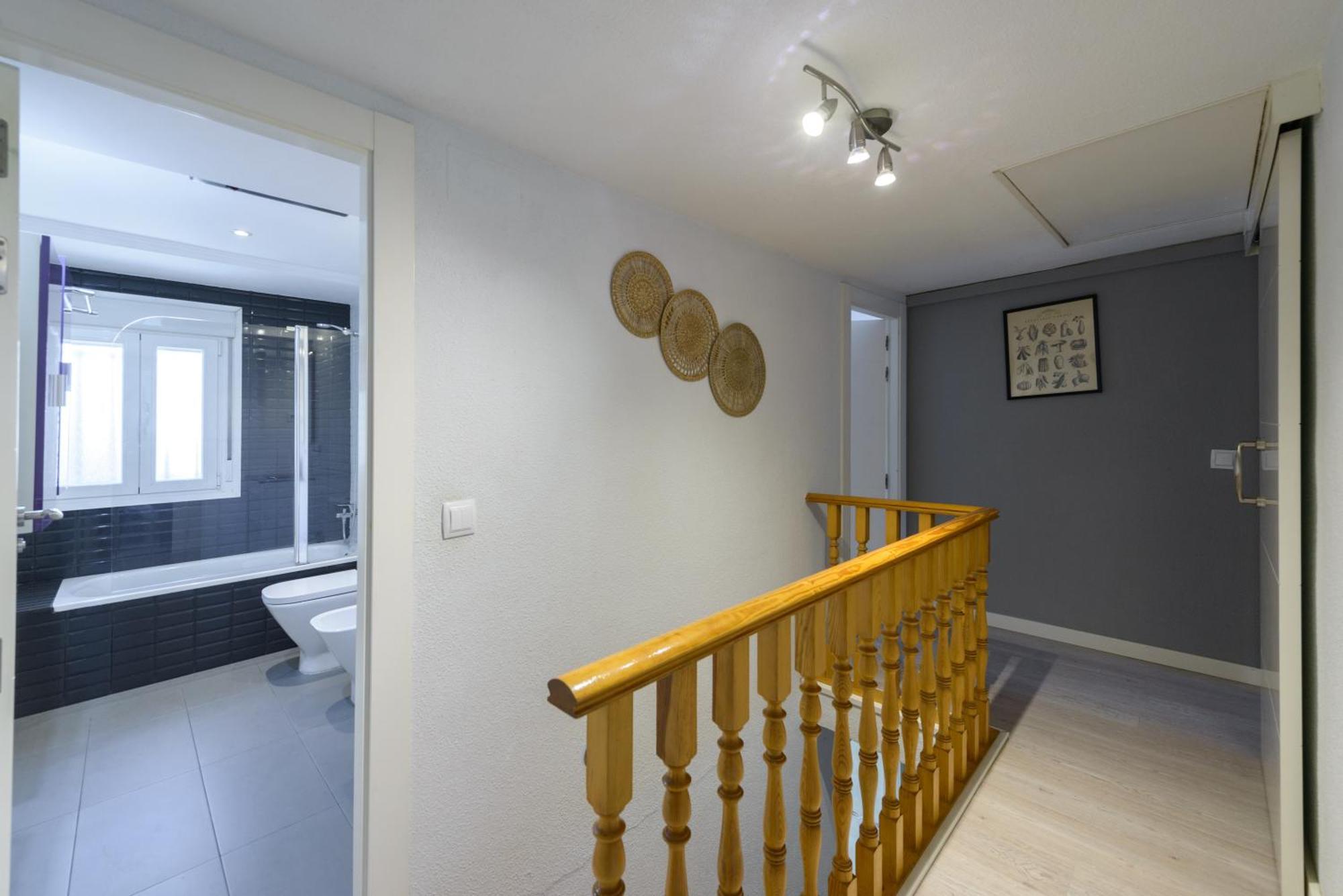 Sabadell Calle, Casa Familiar De 3 Dormitorios Con Terraza Junto Metro Fuencarral Madrid Kültér fotó